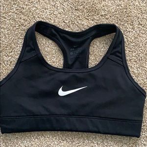 Nike women’s sports bra